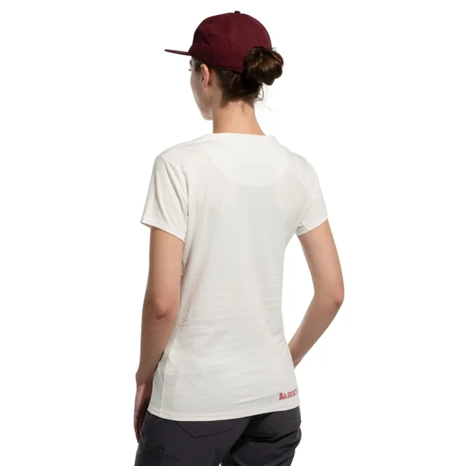 Camiseta con logotipo circular W